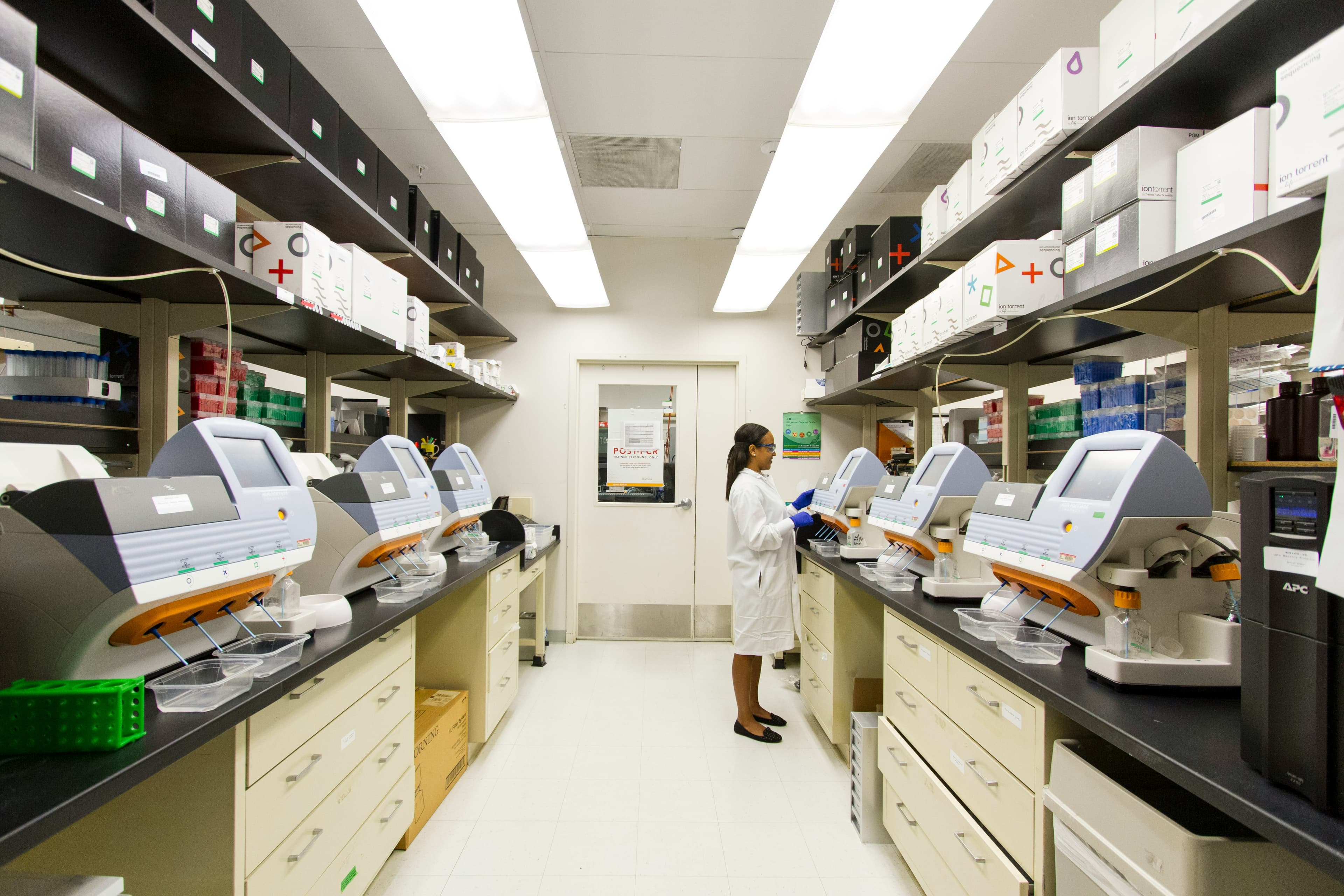 Clinical laboratory